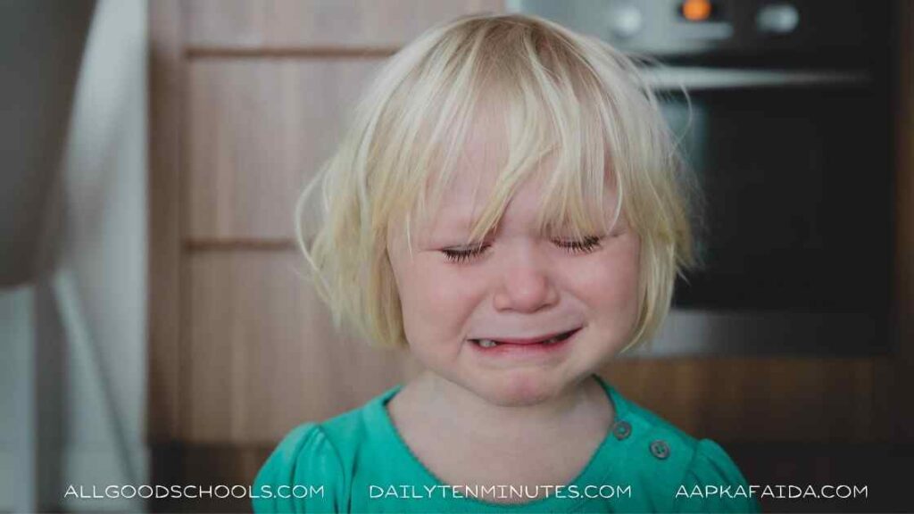 Should Homework Be Given To Students - 3 Points Summary 19 crying sad unhappy stress parenting kid 1 1 5