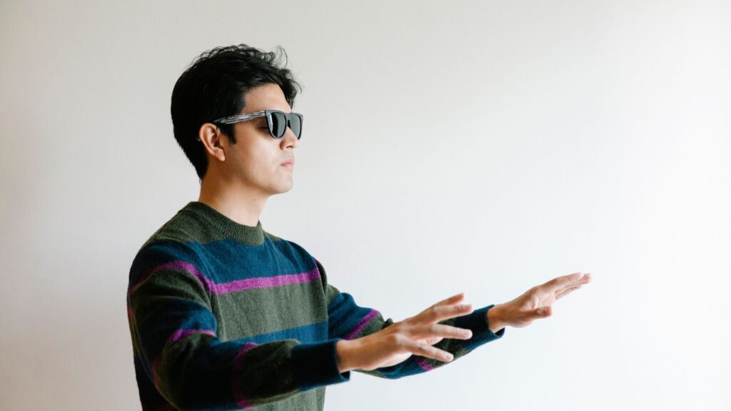 Story - Dining In the Dark